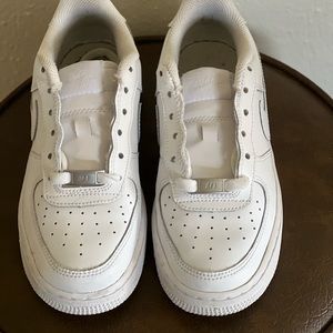 Air Force 1’s all white used a couple of times.